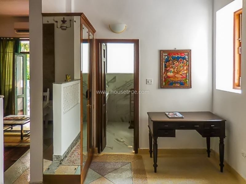 1 BHK Studio For Rent in Sundar Nagar