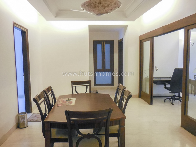 3 BHK Flat For Rent in Jor Bagh