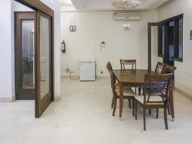 3 BHK Flat For Rent in Jor Bagh