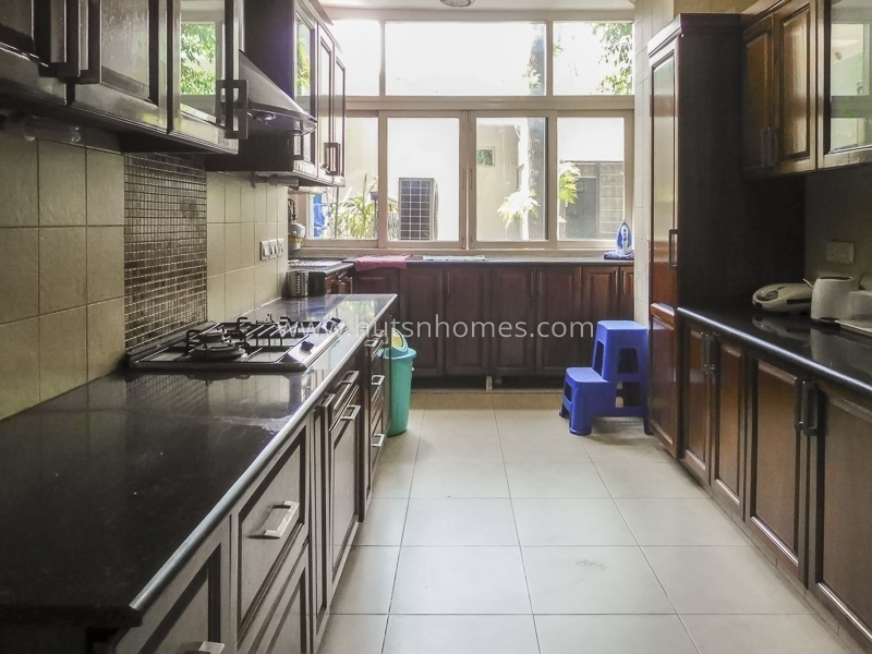 3 BHK Flat For Rent in Vasant Vihar