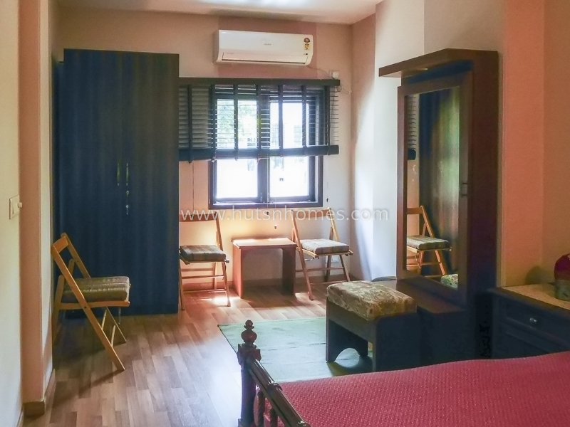 3 BHK Flat For Rent in Vasant Vihar