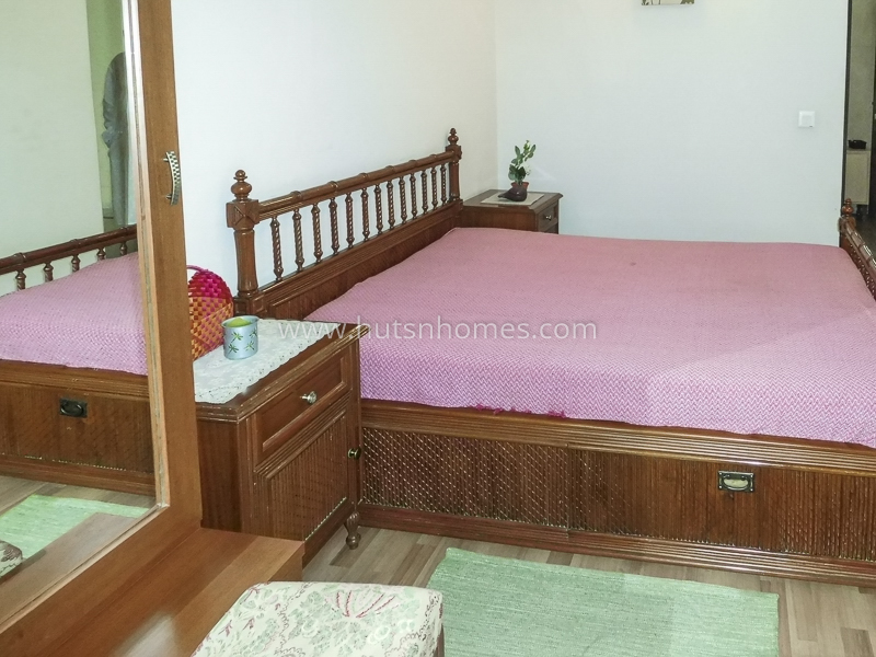 3 BHK Flat For Rent in Vasant Vihar