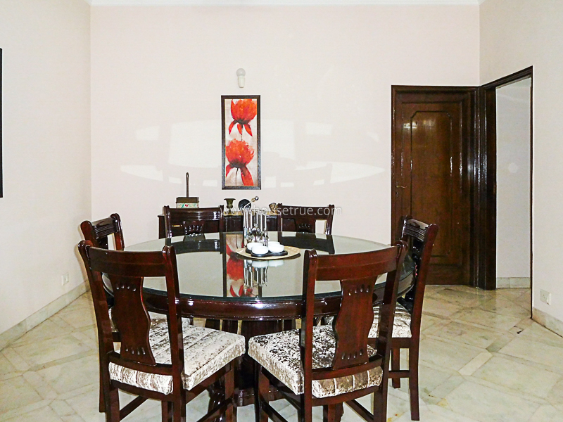 3 BHK Flat For Rent in Vasant Vihar