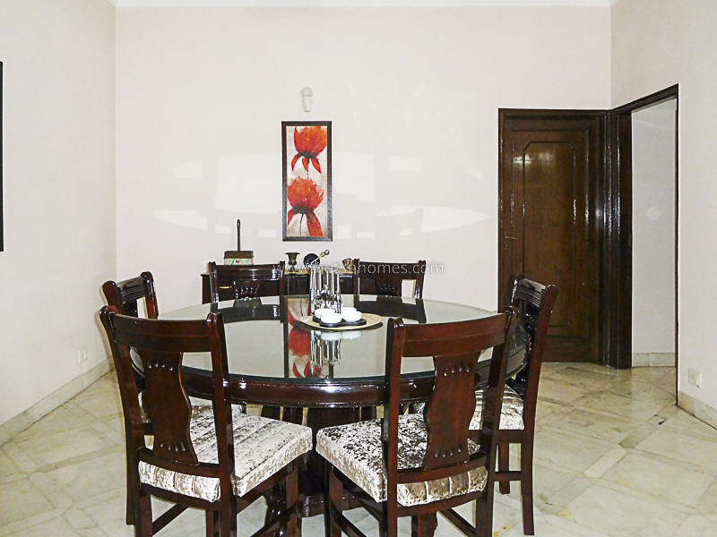 3 BHK Flat For Rent in Vasant Vihar