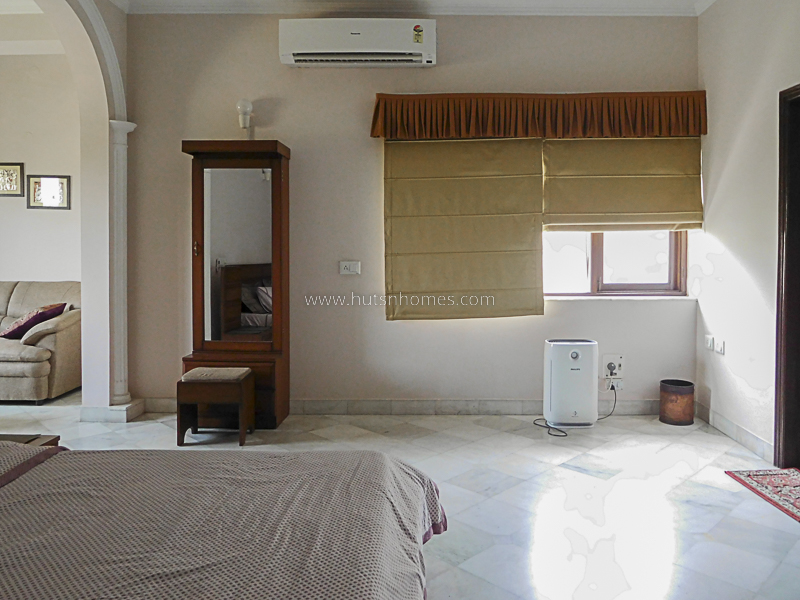 3 BHK Flat For Rent in Vasant Vihar