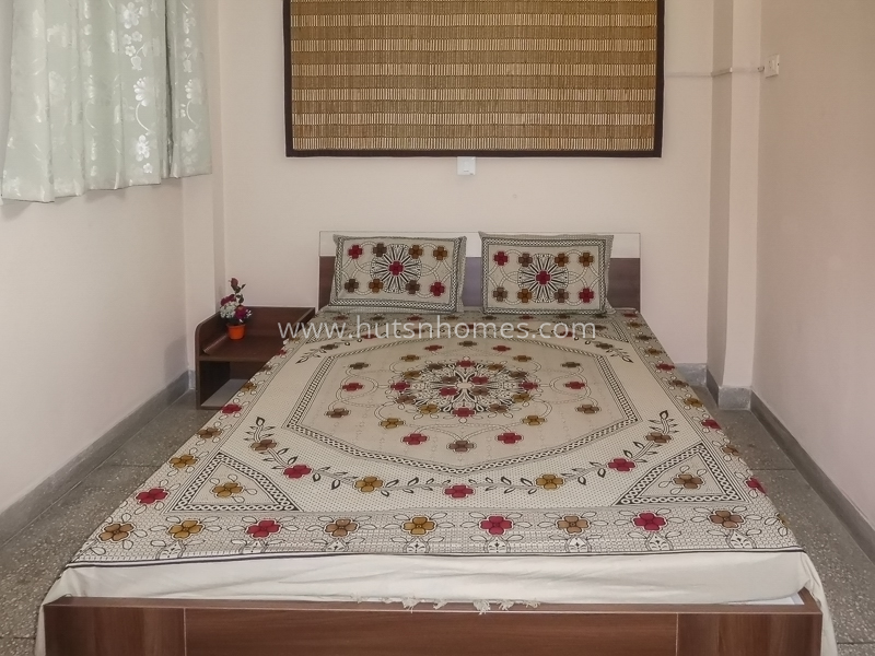 5 BHK Flat For Rent in Vasant Vihar