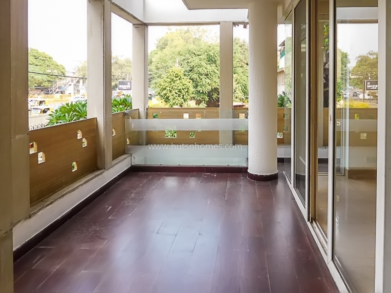 6 BHK Flat For Rent in Jangpura Extension