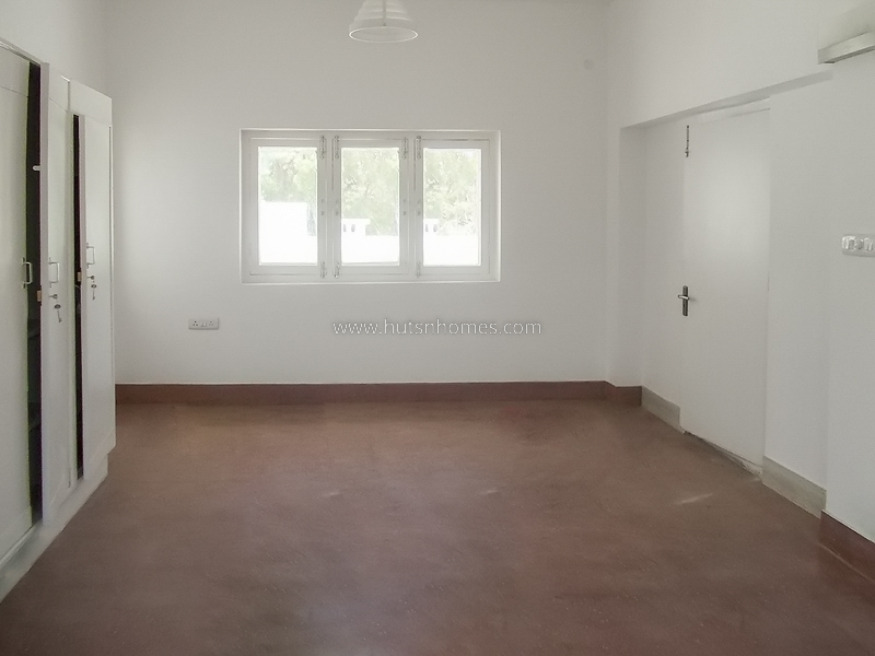 4 BHK Duplex For Rent in Jor Bagh