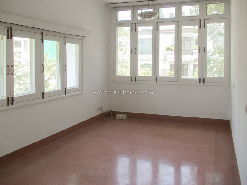 4 BHK Duplex For Rent in Jor Bagh