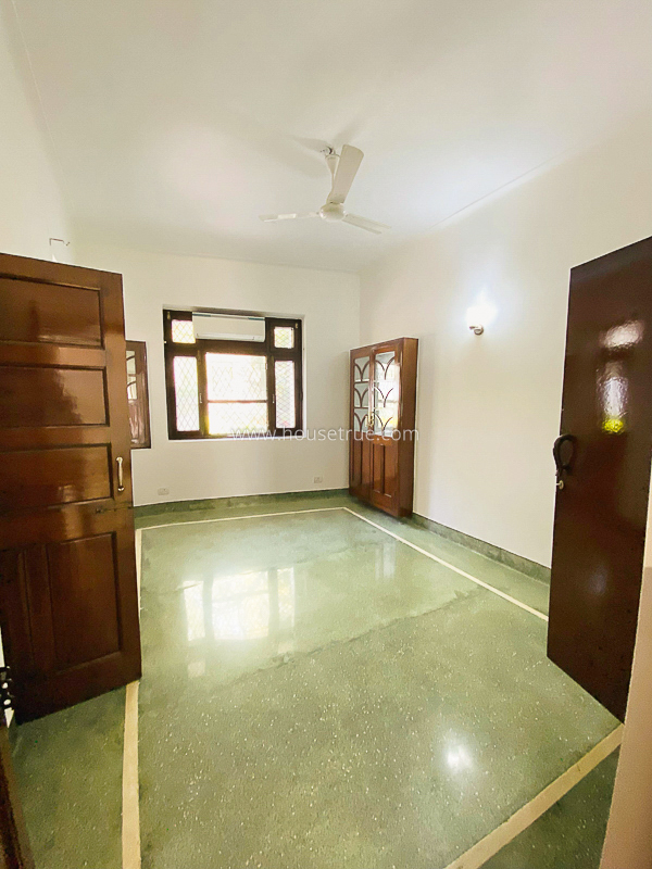 3 BHK Flat For Rent in Jor Bagh