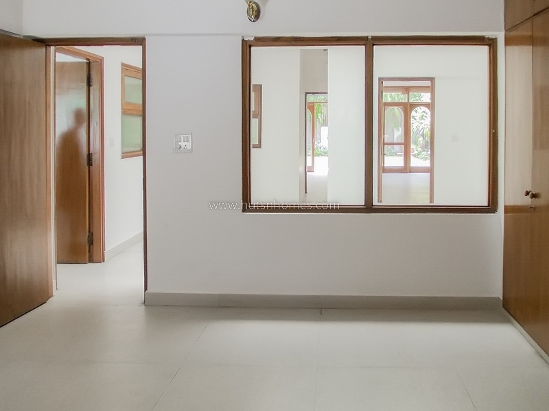 3 BHK Flat For Rent in Jor Bagh