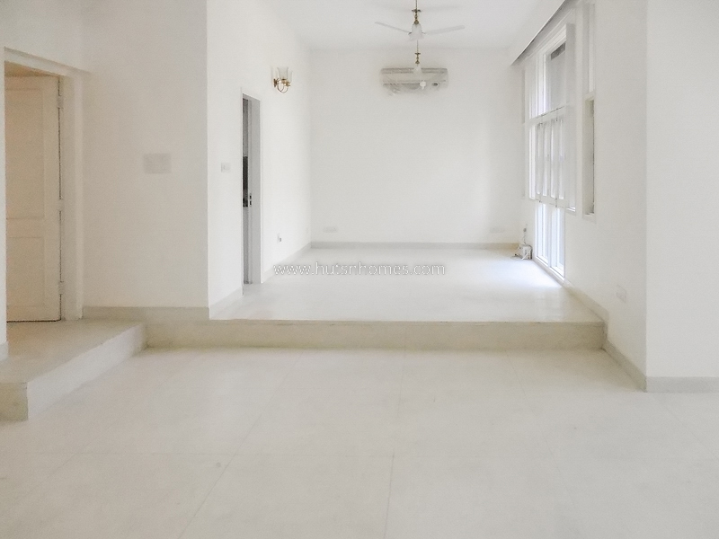 4 BHK House For Rent in Friends Colony West