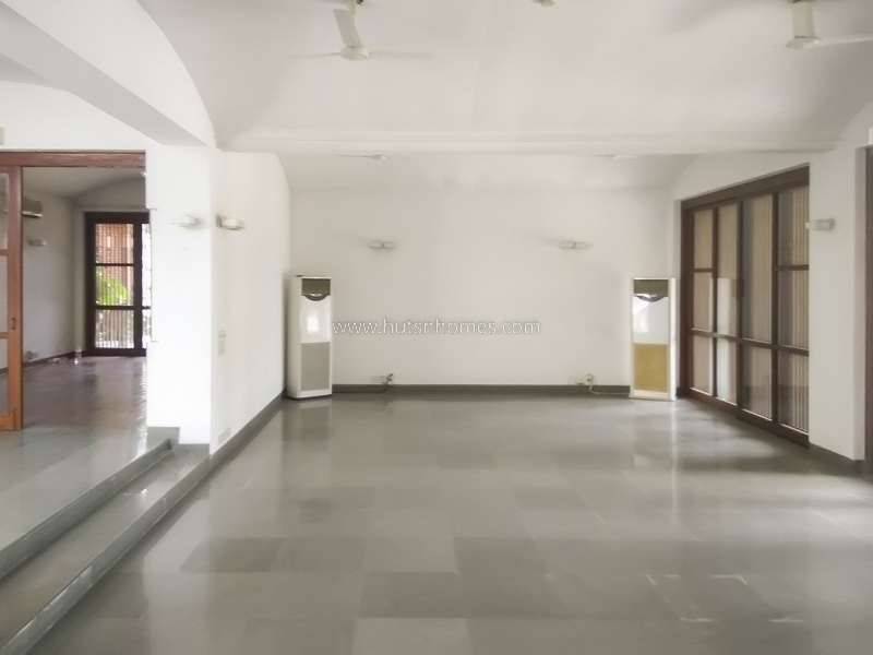 4 BHK Farm House For Rent in Mehrauli Gurgaon Road