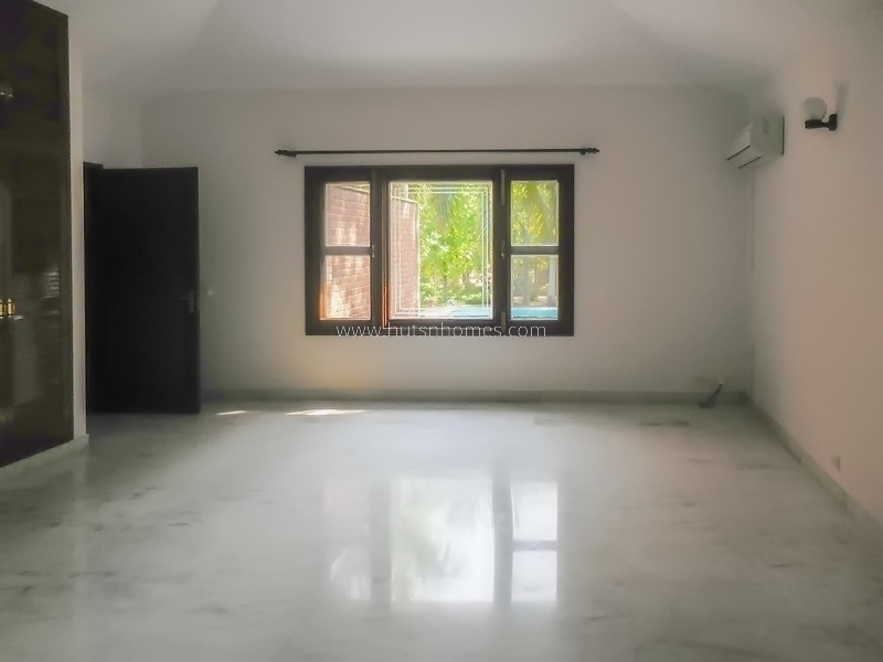 4 BHK Farm House For Rent in Sultanpur