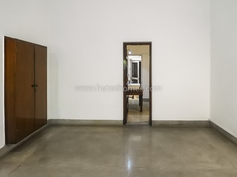 3 BHK Flat For Rent in Sundar Nagar