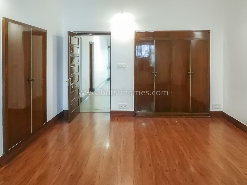 3 BHK Flat For Rent in Sundar Nagar