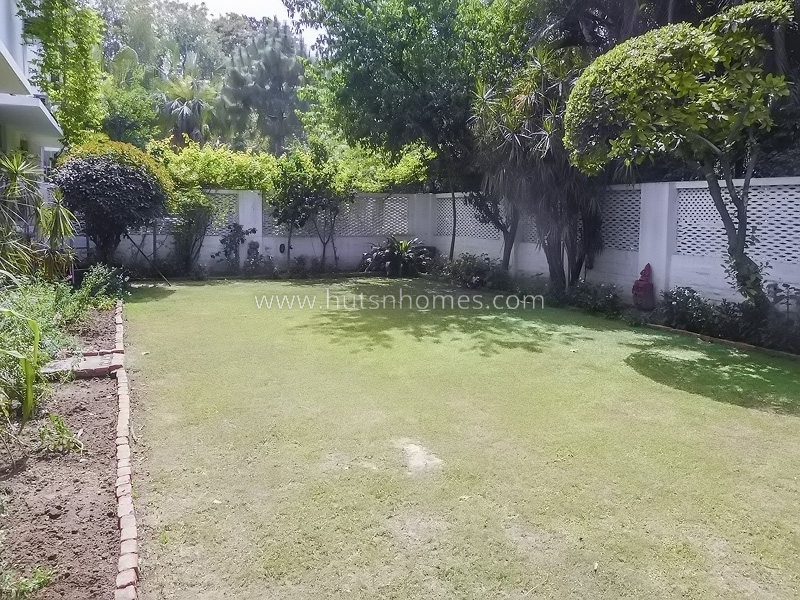 3 BHK Flat For Rent in Sundar Nagar