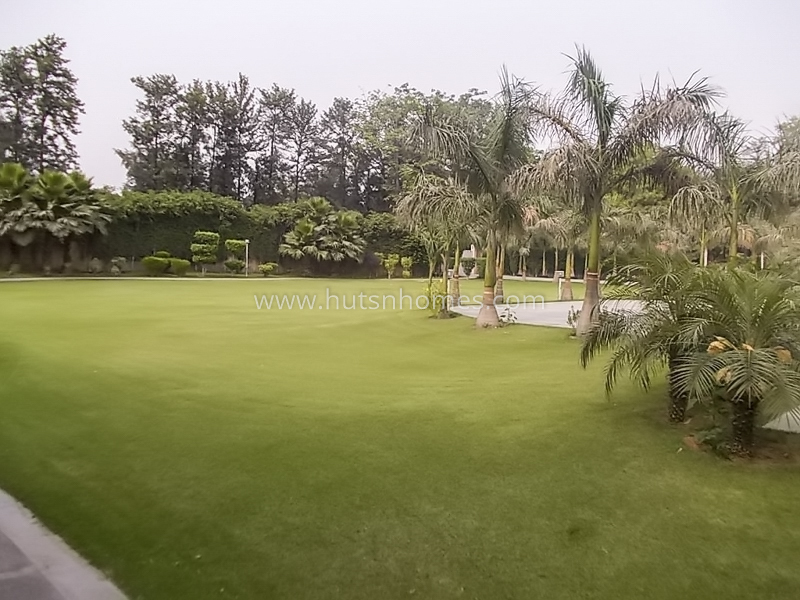 5 BHK Farm House For Rent in Chattarpur