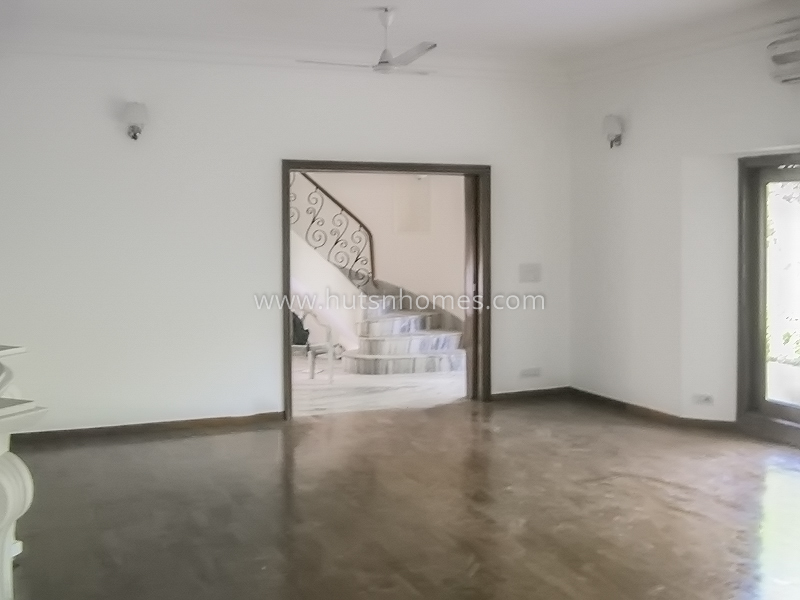 5 BHK House For Rent in Hauz Khas Enclave