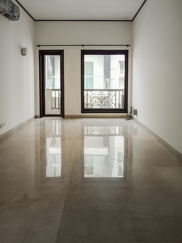 3 BHK Flat For Rent in Shanti Niketan