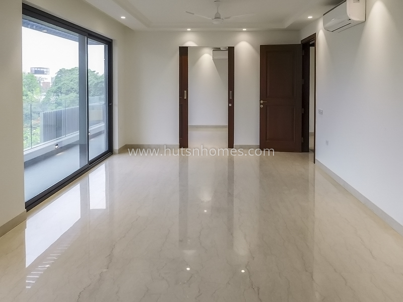 3 BHK Flat For Rent in Jor Bagh