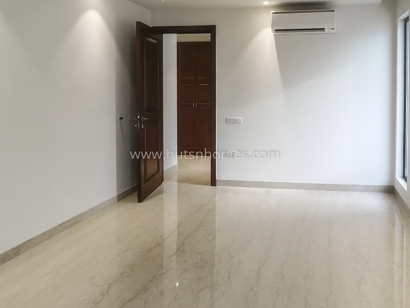 3 BHK Flat For Rent in Jor Bagh