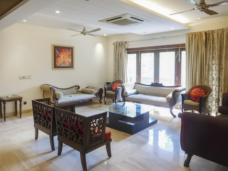 4 BHK Flat For Rent in Prithviraj Road