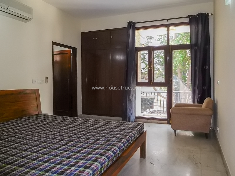 3 BHK Flat For Rent in Shanti Niketan