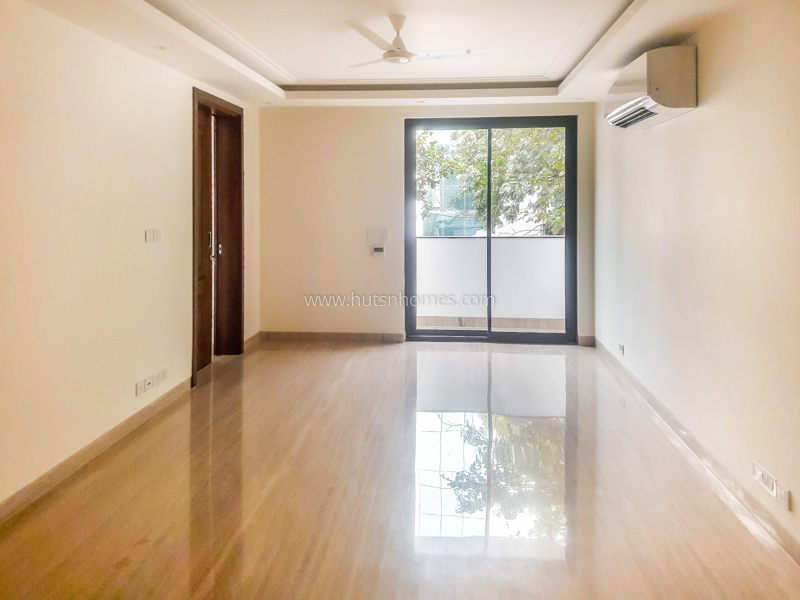 3 BHK Flat For Rent in Vasant Vihar