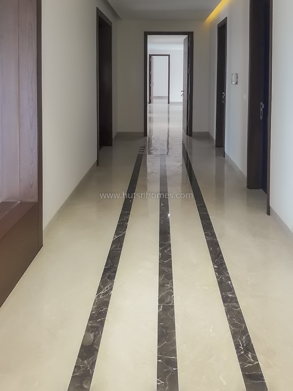 5 BHK Flat For Rent in Panchsheel Park