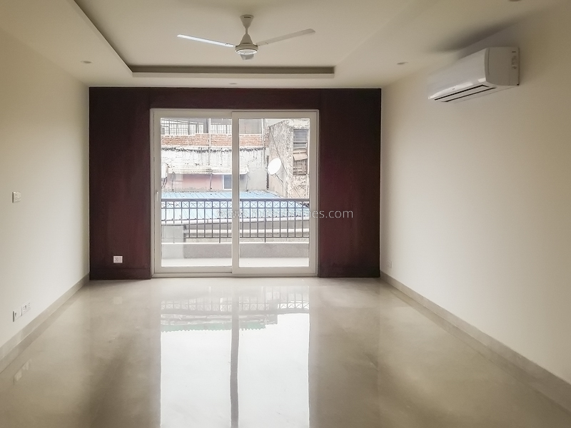 5 BHK Flat For Rent in Panchsheel Park