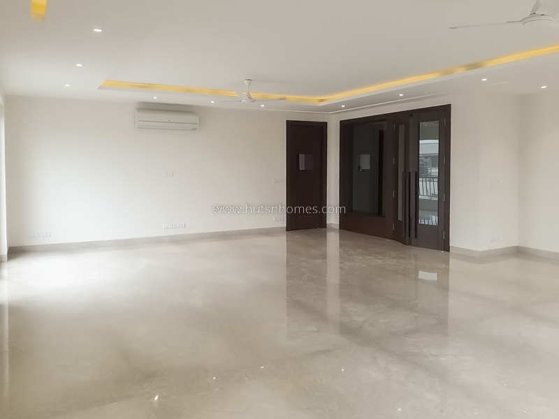 5 BHK Flat For Rent in Panchsheel Park