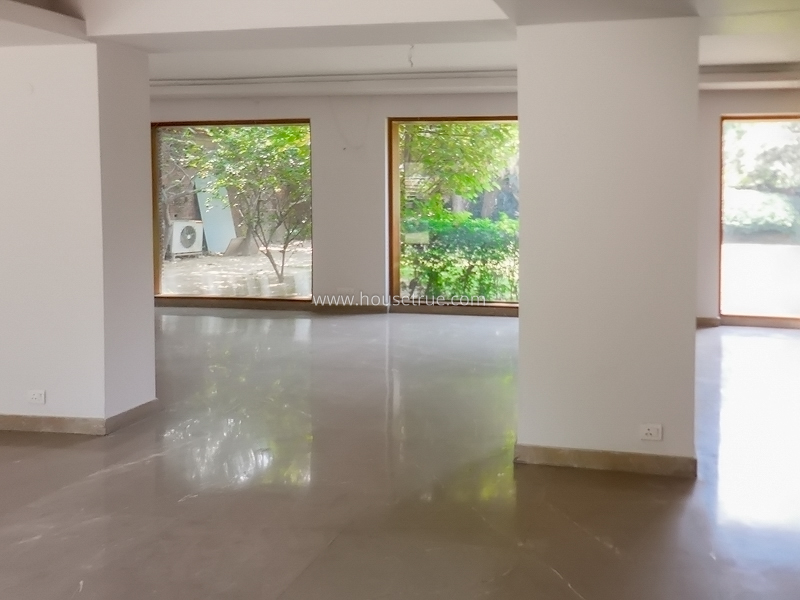 7 BHK Farm House For Rent in Gadaipur