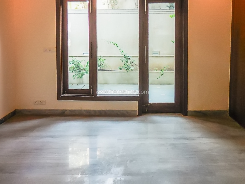 4 BHK Duplex For Rent in Shanti Niketan