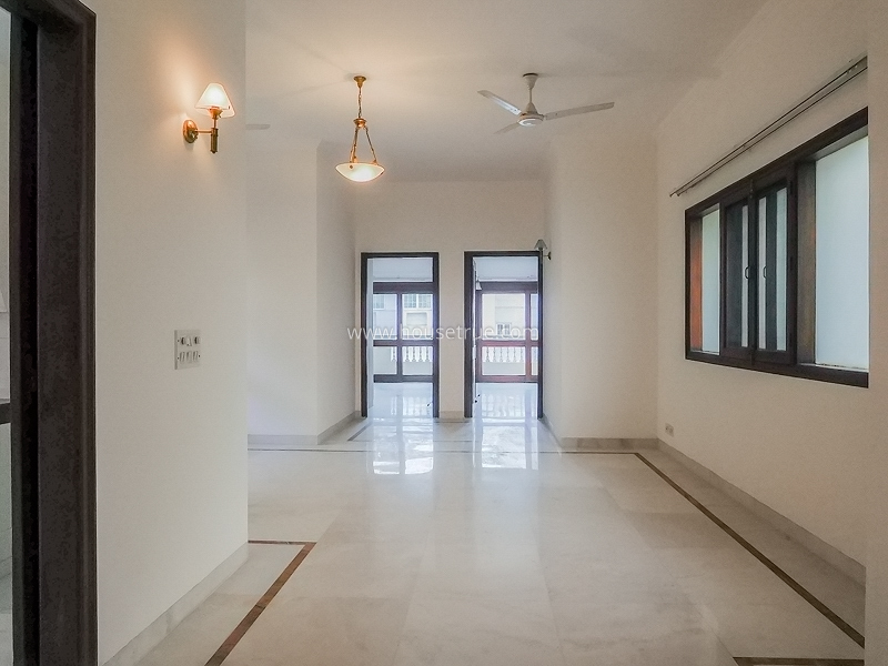 3 BHK Flat For Rent in Shanti Niketan