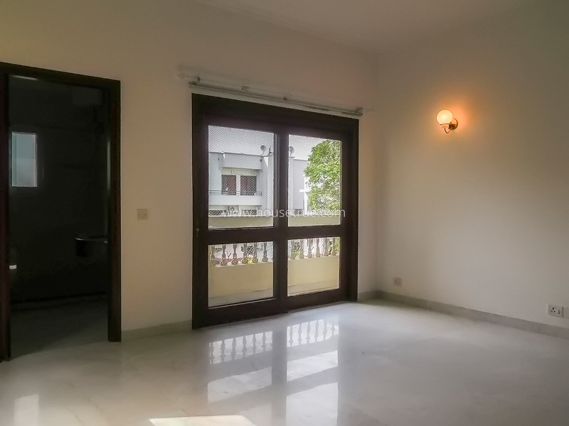 3 BHK Flat For Rent in Shanti Niketan