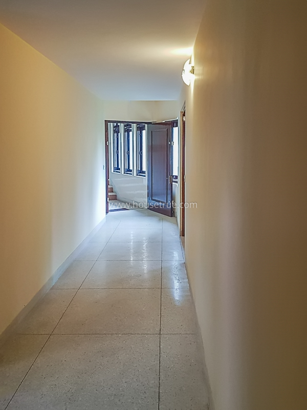 3 BHK Flat For Rent in Hailey Road