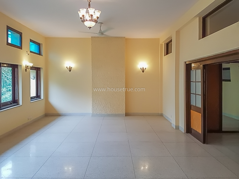 3 BHK Flat For Rent in Hailey Road