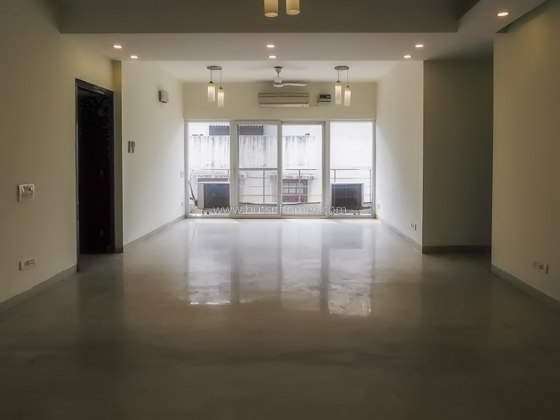 4 BHK Flat For Rent in Shanti Niketan