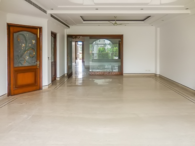 4 BHK Flat For Rent in Shanti Niketan