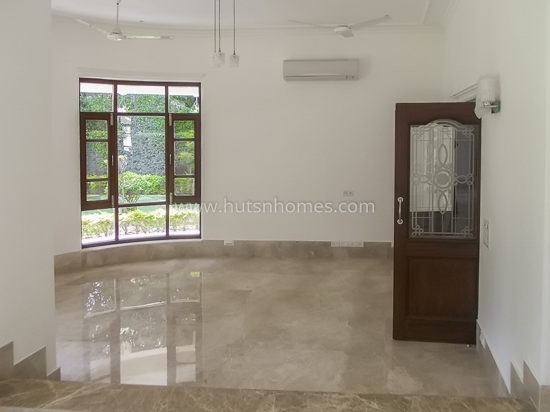 4 BHK Farm House For Rent in Gadaipur