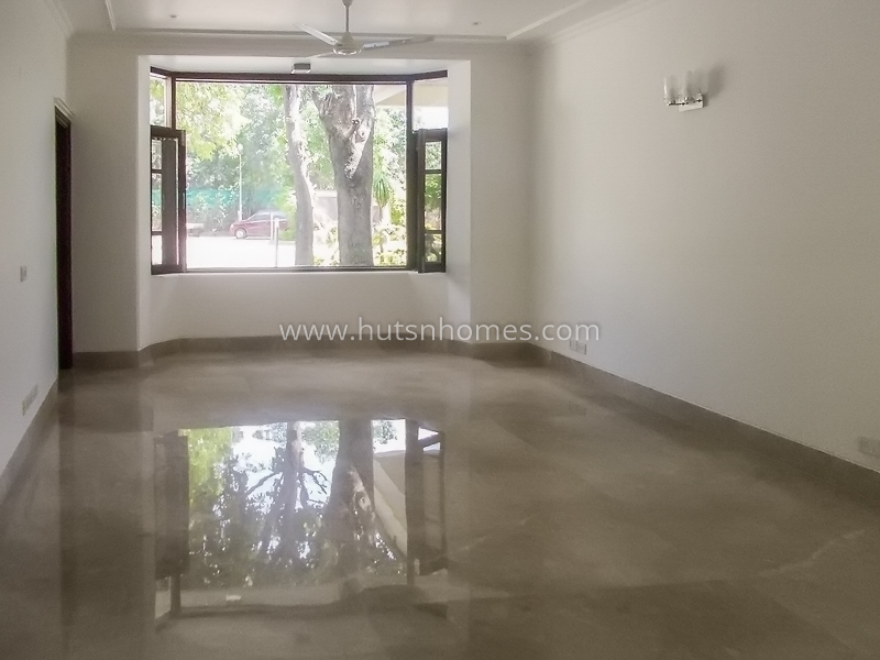 4 BHK Farm House For Rent in Gadaipur