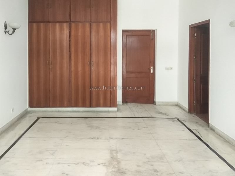 5 BHK Farm House For Rent in Westend Greens