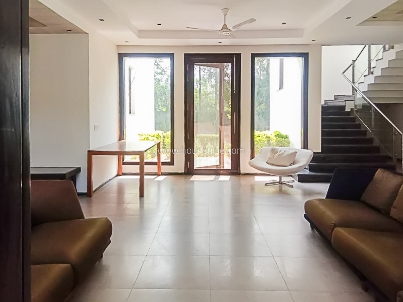 4 BHK Farm House For Rent in Mehrauli Gurgaon Road