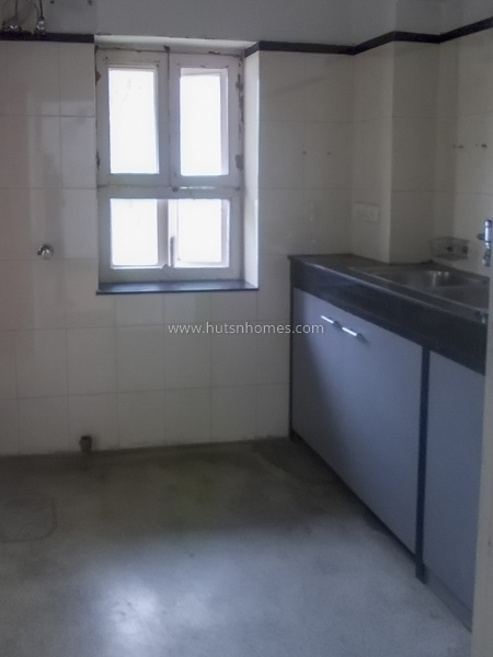 3 BHK Flat For Rent in Sundar Nagar