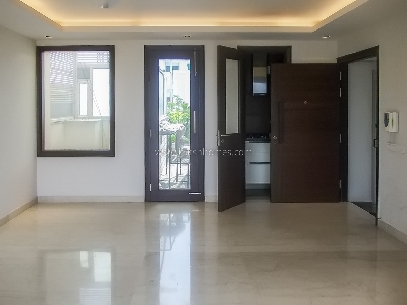 4 BHK Flat For Rent in Anand Lok