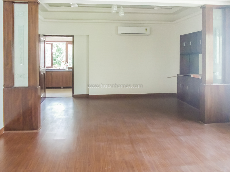 3 BHK Flat For Rent in Golf Links