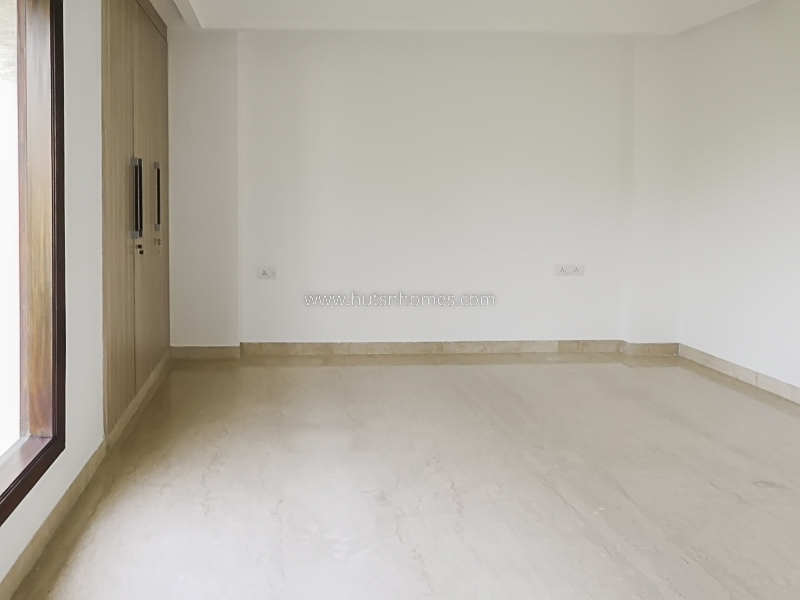 3 BHK Flat For Rent in Safdarjung Enclave