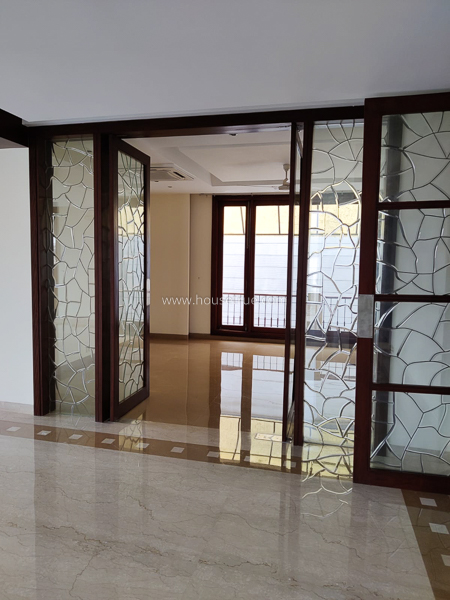 4 BHK Flat For Rent in Anand Niketan