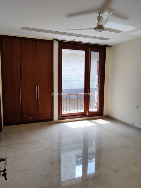 4 BHK Flat For Rent in Anand Niketan